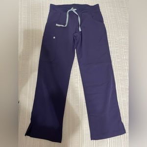 FIGS Purple Shadow Small Petite Kades